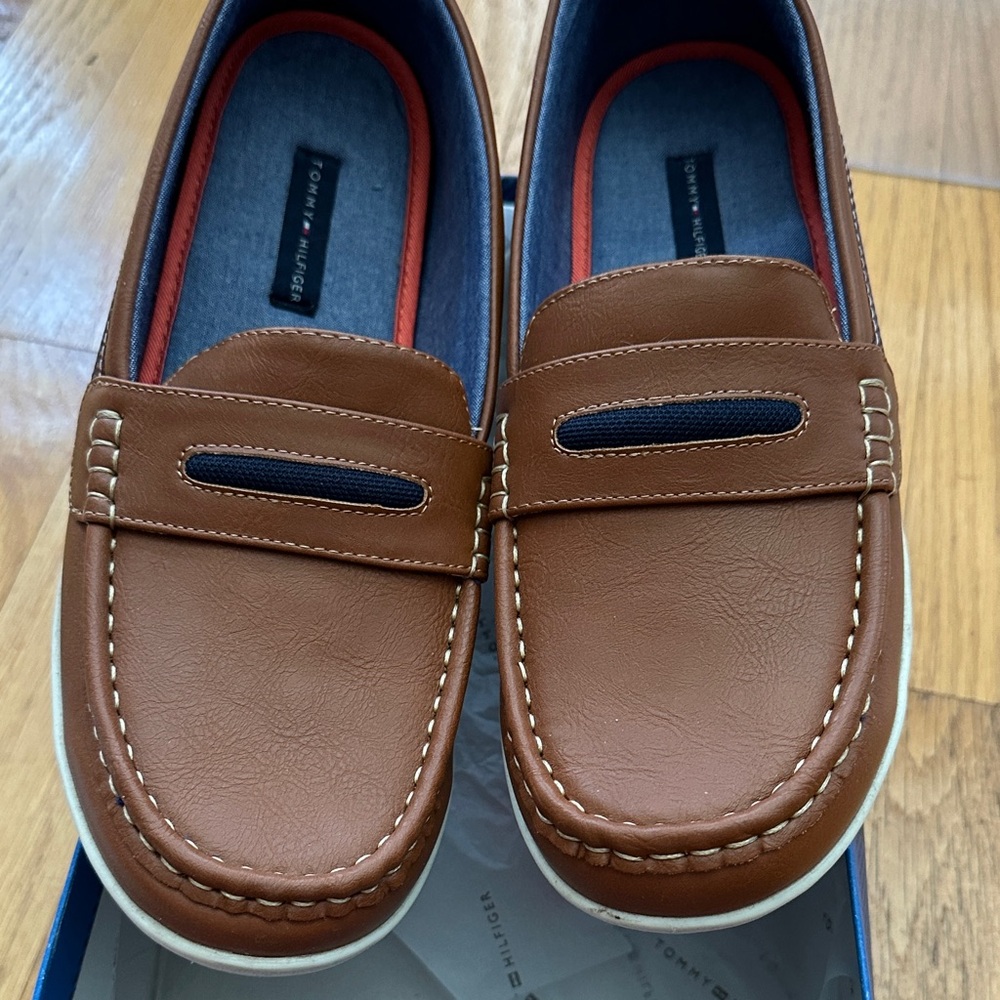Tommy Hilfiger Brown Leather Loafers with Navy Inset